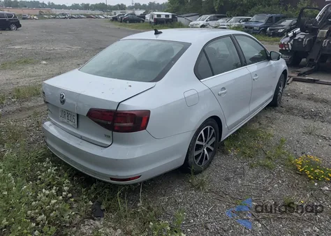 2017 Volkswagen Jetta 1.4T Se z USA, uszkodzony, nr VIN 3VWDB7AJ5HM273663